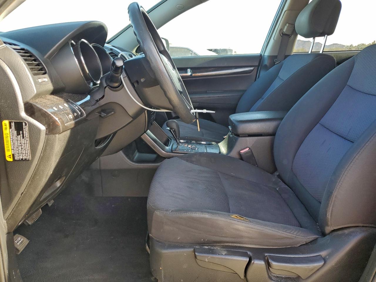 2011 Kia Sorento Base VIN: 5XYKT3A12BG127399 Lot: 94154905