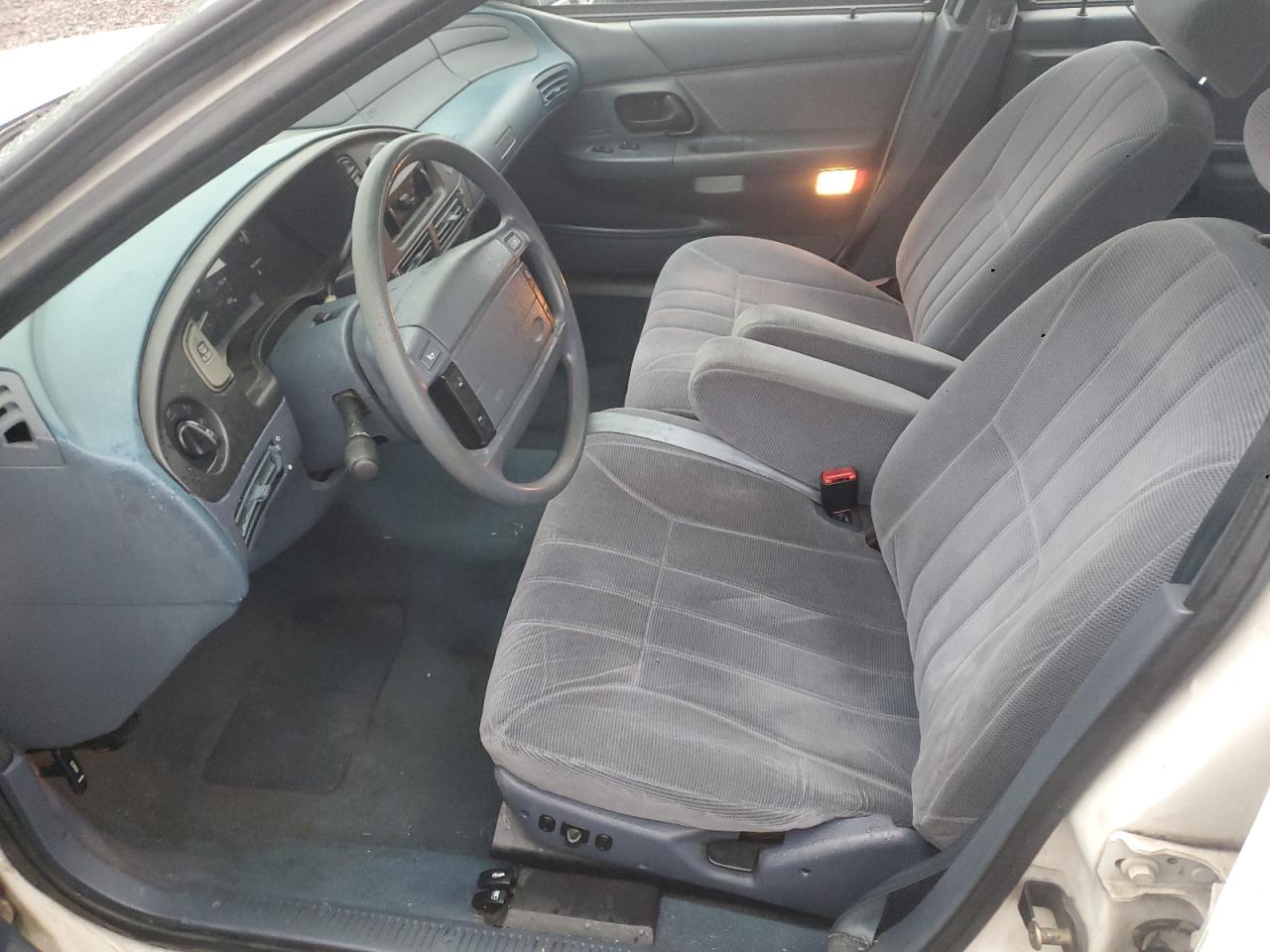 1993 Ford Taurus Gl VIN: 1FALP57U8PA321051 Lot: 92619685