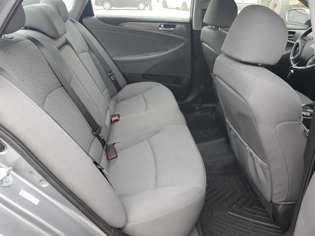 2015 Hyundai Sonata Hybrid VIN: KMHEC4A4XFA130422 Lot: 93399005