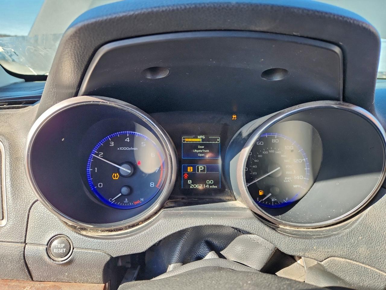 2015 Subaru Outback 2.5I Limited VIN: 4S4BSBJC1F3239423 Lot: 94713185