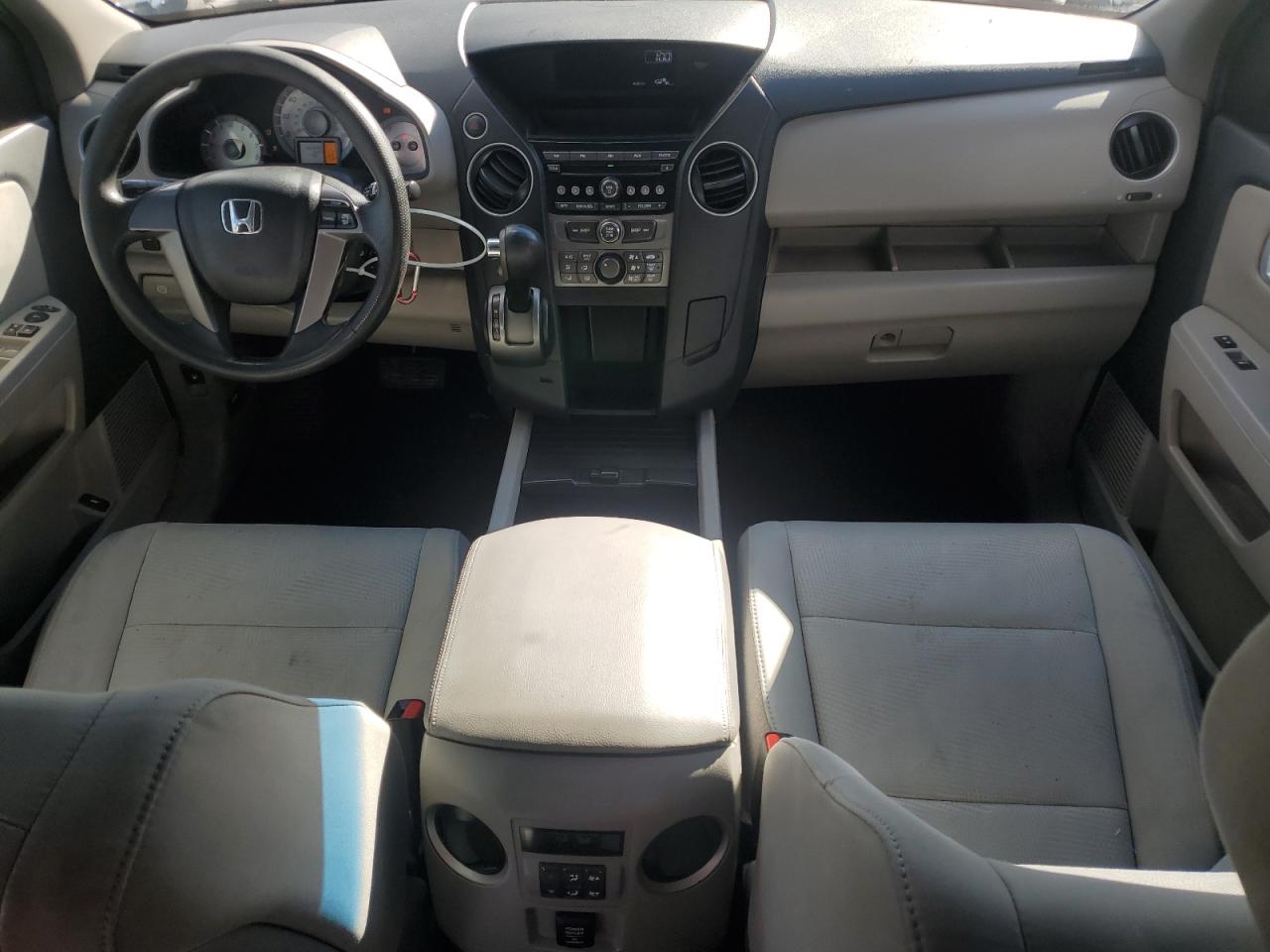 2012 Honda Pilot Lx VIN: 5FNYF3H23CB017616 Lot: 92758635