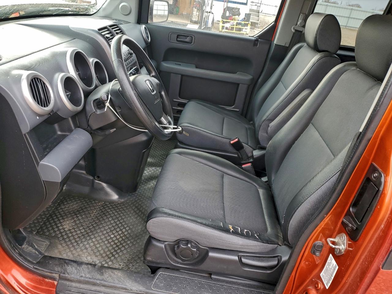 2004 Honda Element Ex VIN: 5J6YH18554L011169 Lot: 93598165