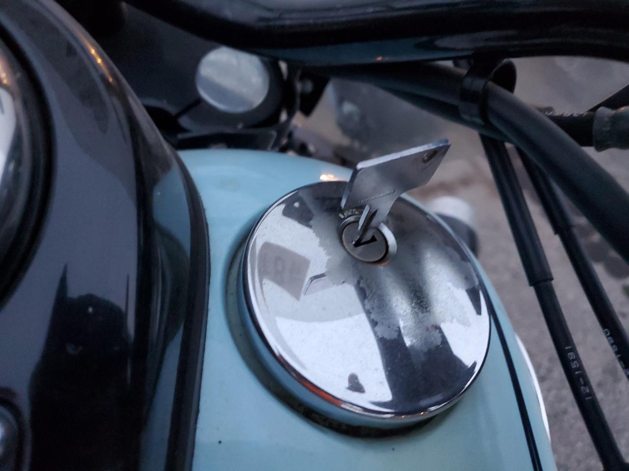 2000 Kawasaki Vn800 C VIN: JKBVNCC11YA007354 Lot: 81163815