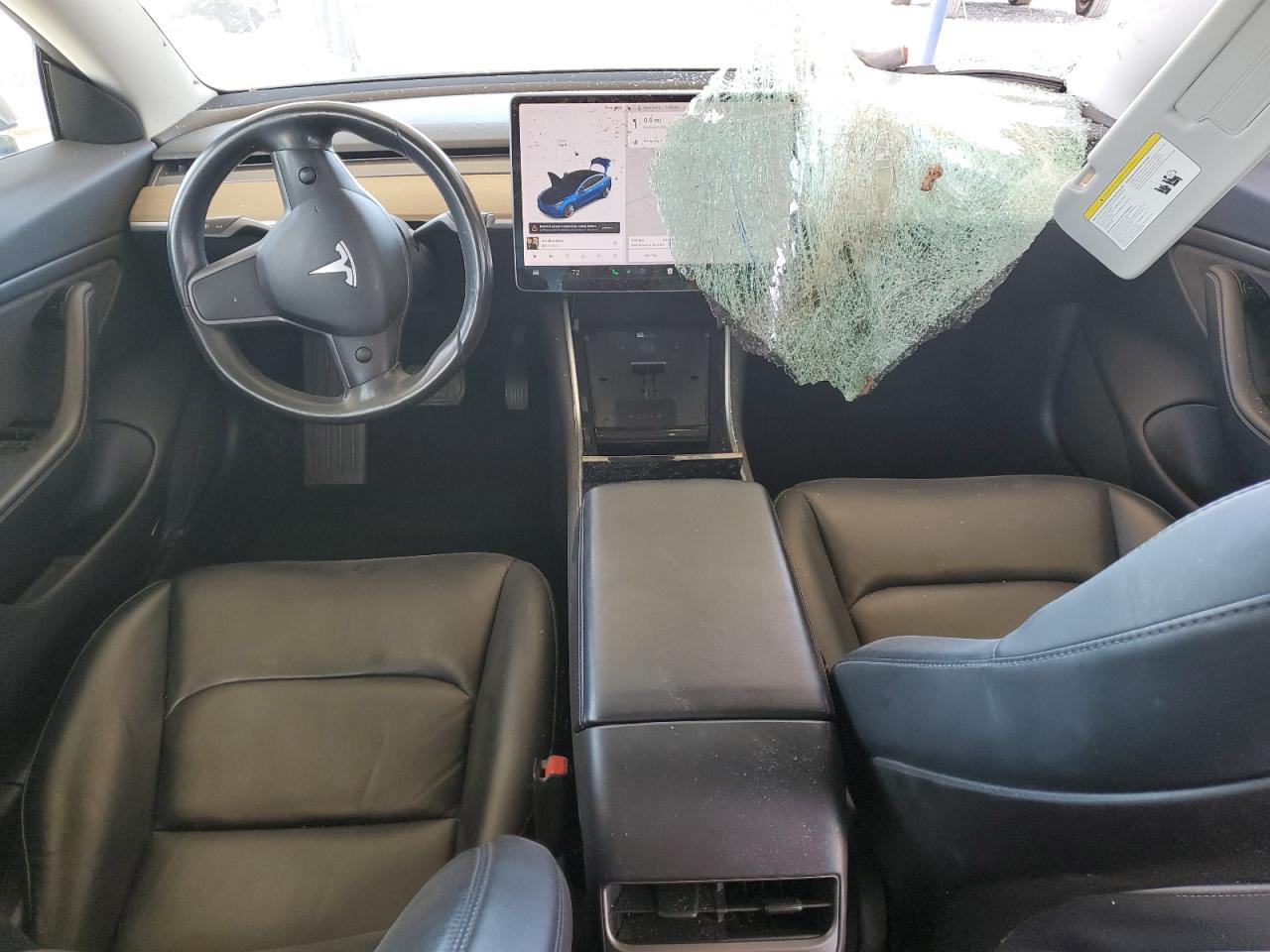 2018 Tesla Model 3 VIN: 5YJ3E1EBXJF117392 Lot: 92123395