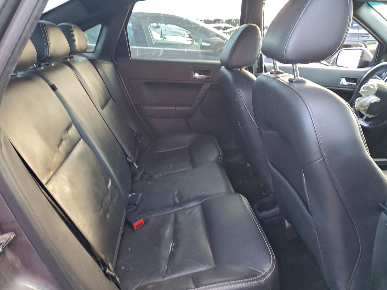 2011 Ford Focus Ses VIN: 1FAHP3GN4BW107740 Lot: 93841495