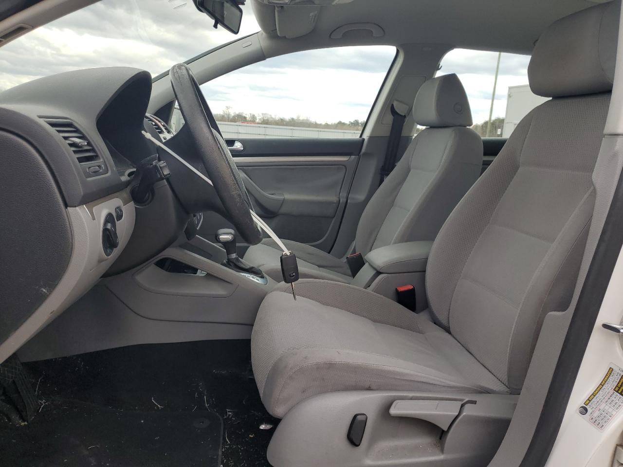 2007 Volkswagen Rabbit VIN: WVWDR71K07W222674 Lot: 92088625