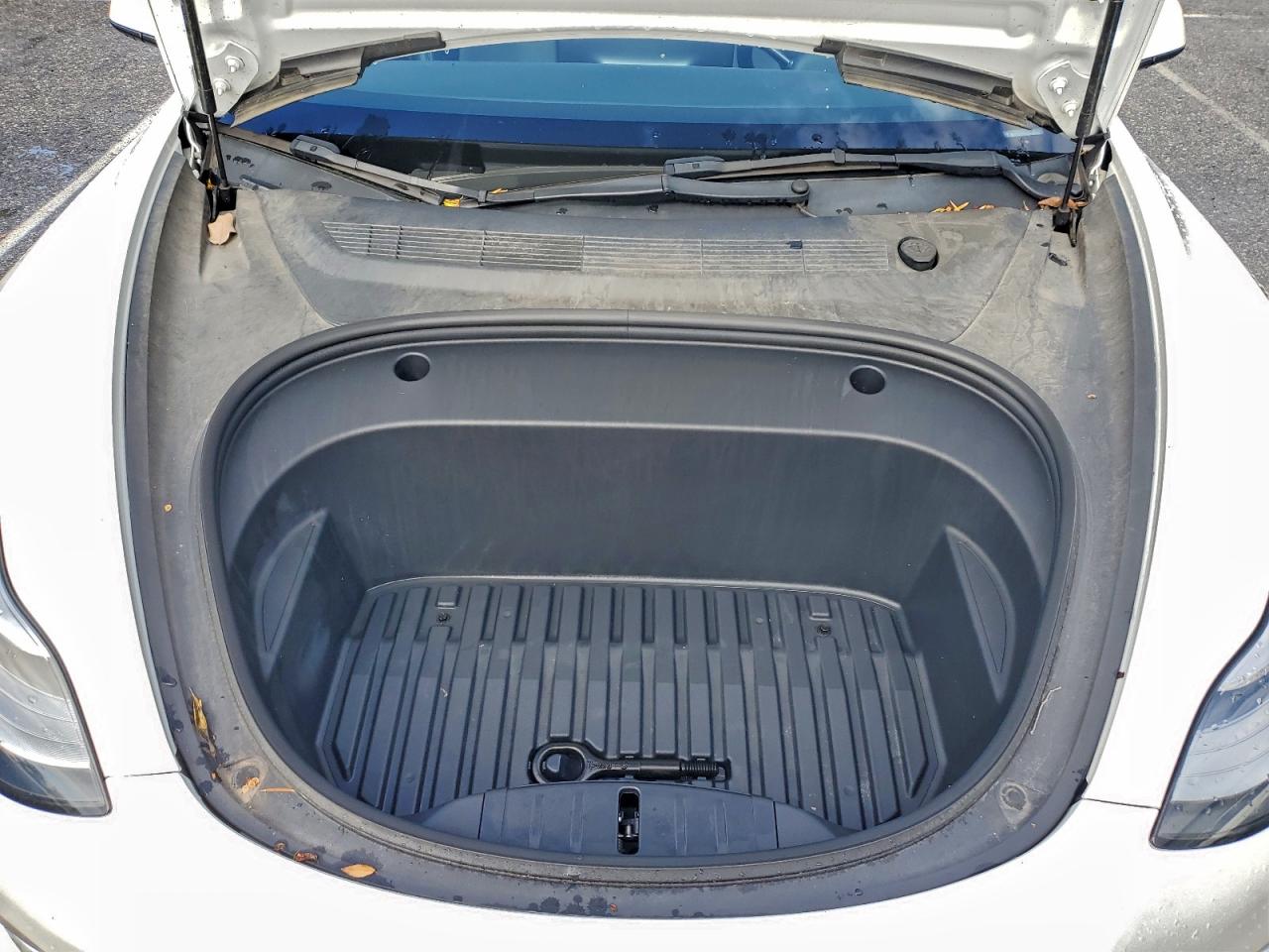 2022 Tesla Model 3 VIN: 5YJ3E1EB2NF293469 Lot: 94108795