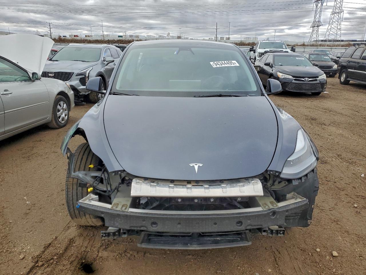 2022 Tesla Model Y VIN: 7SAYGDEF2NF394549 Lot: 94344495
