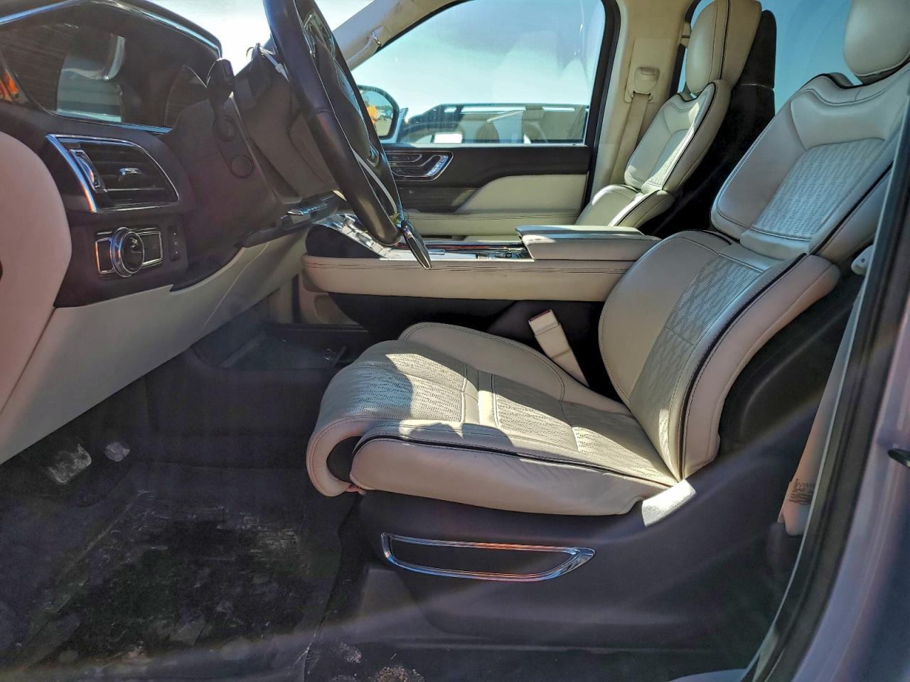 2019 Lincoln Navigator L Black Label VIN: 5LMJJ3TT3KEL22865 Lot: 94241915