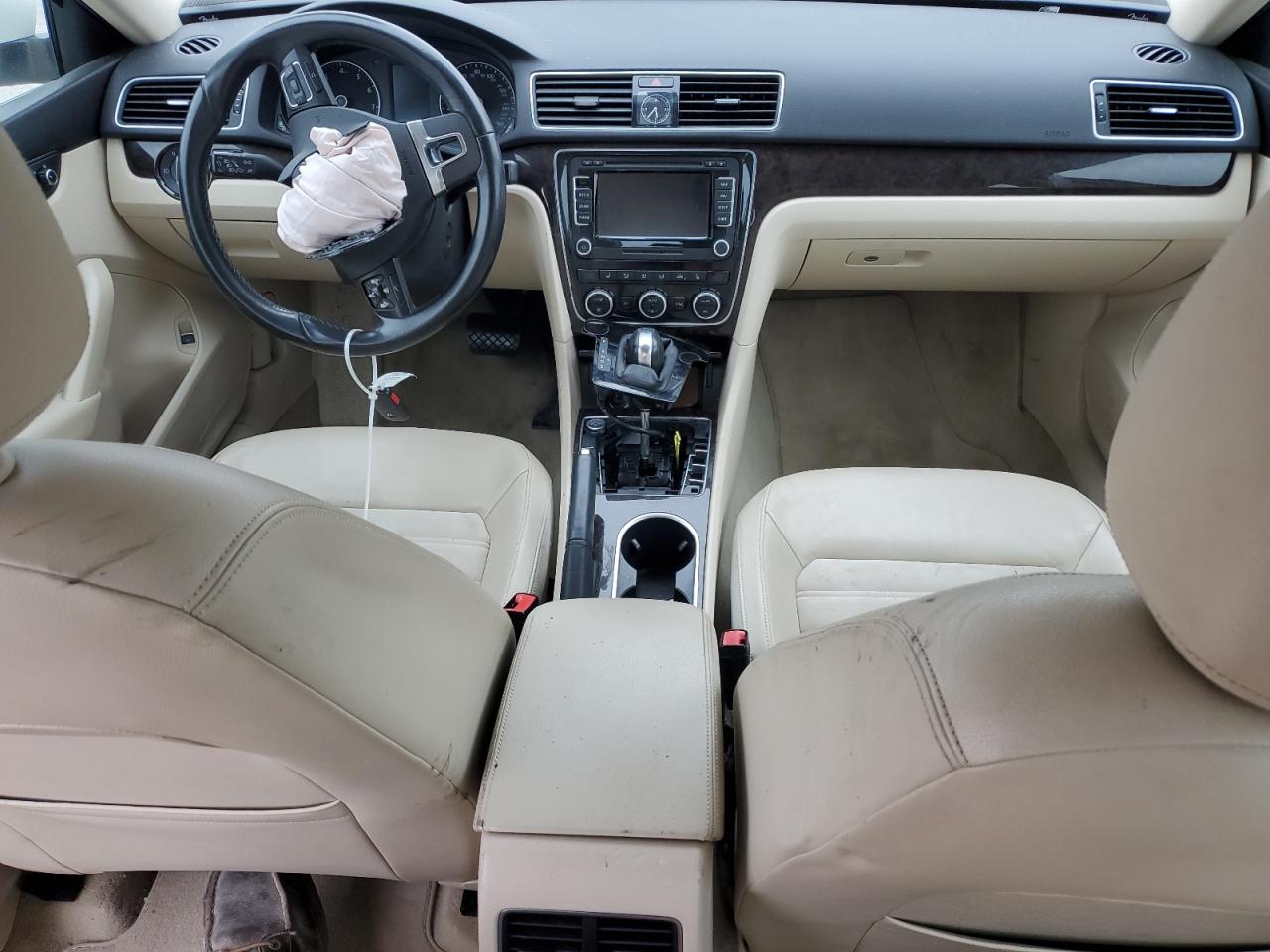 2014 Volkswagen Passat Sel VIN: 1VWCS7A36EC020166 Lot: 93400365