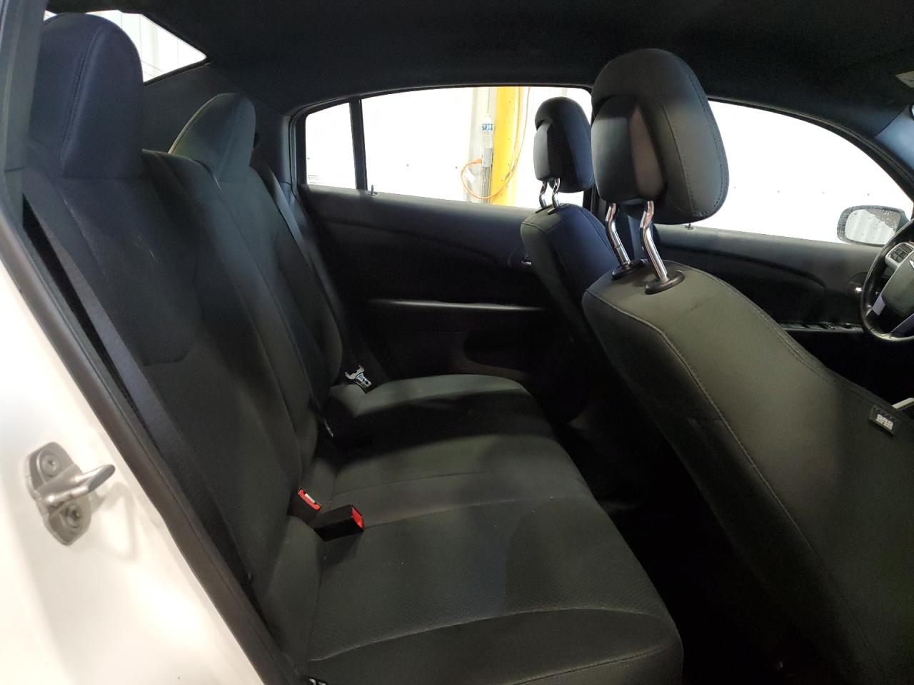 2011 Chrysler 200 Touring VIN: 1C3BC1FB1BN547657 Lot: 92663205