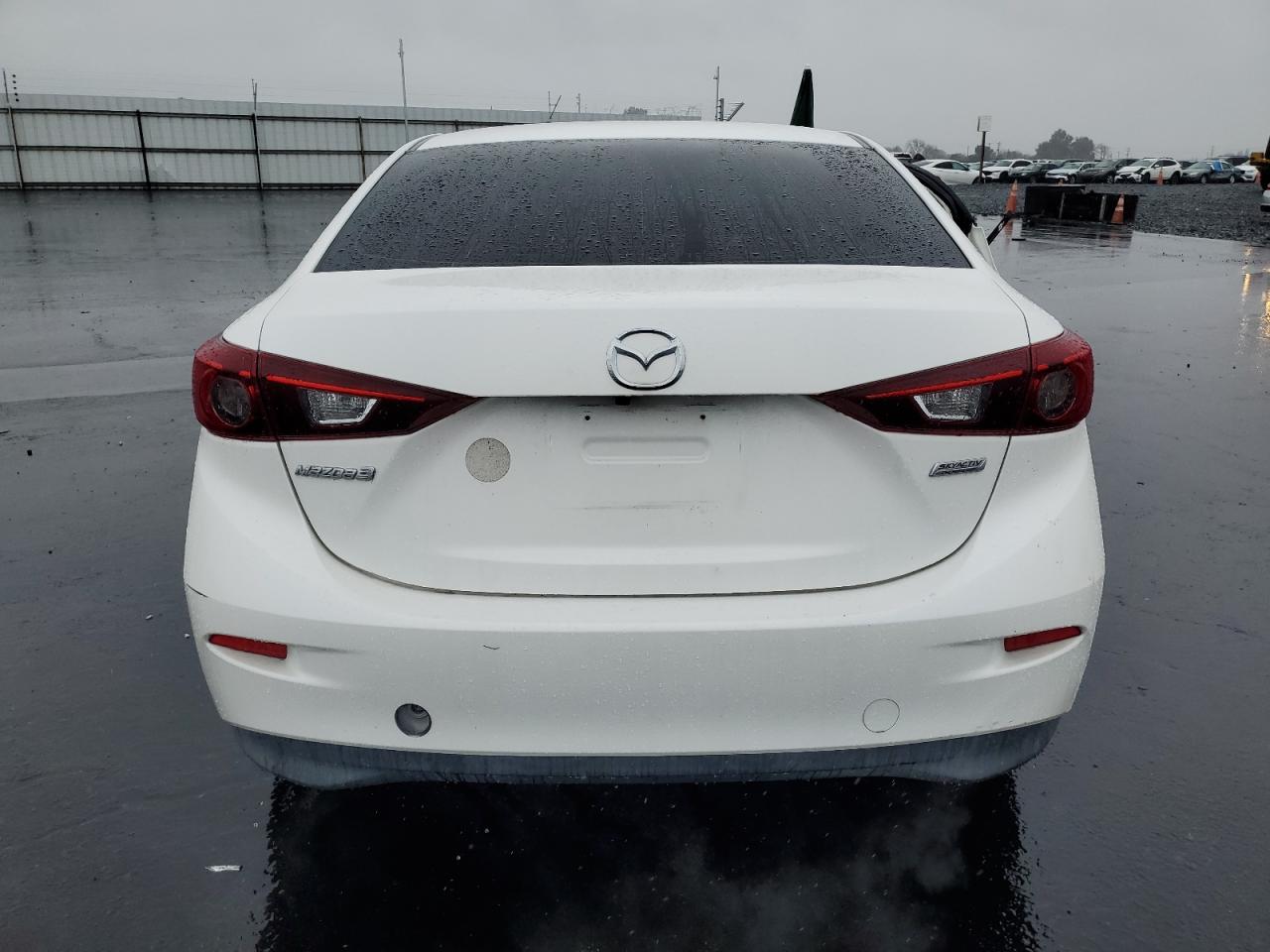 2018 Mazda 3 Sport VIN: 3MZBN1U72JM176406 Lot: 92874085