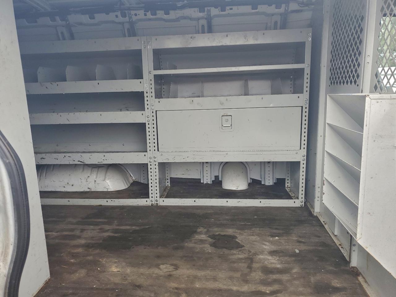 2019 Chevrolet Express G2500 Delivery Van VIN: 1GCWGAFP2K1242480 Lot: 92621795