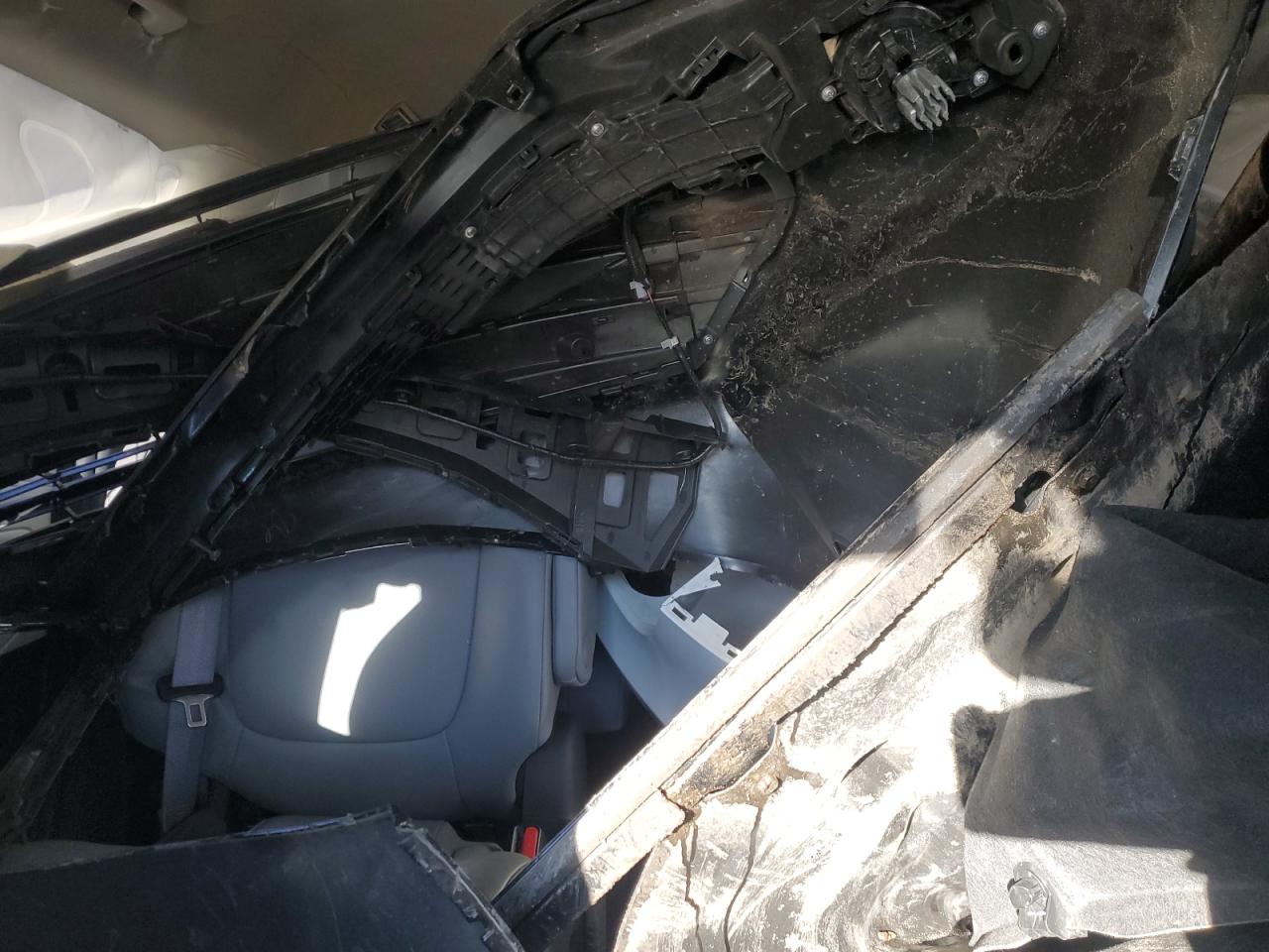 2025 Toyota Sienna Xle VIN: 5TDYSKFC8SS205298 Lot: 91393855