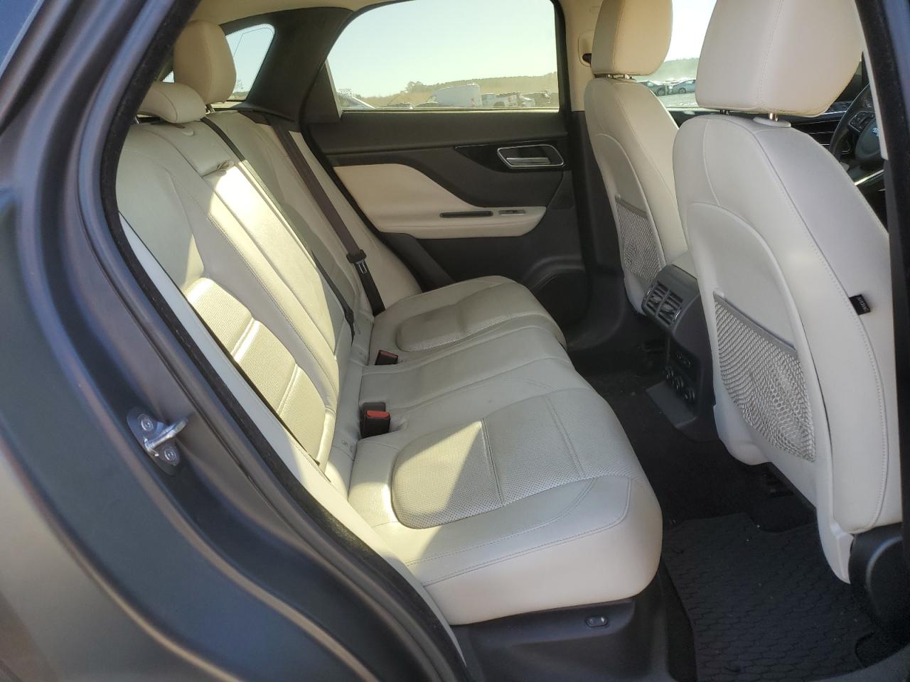 2017 Jaguar F-Pace Prestige VIN: SADCK2BV1HA898646 Lot: 92742555