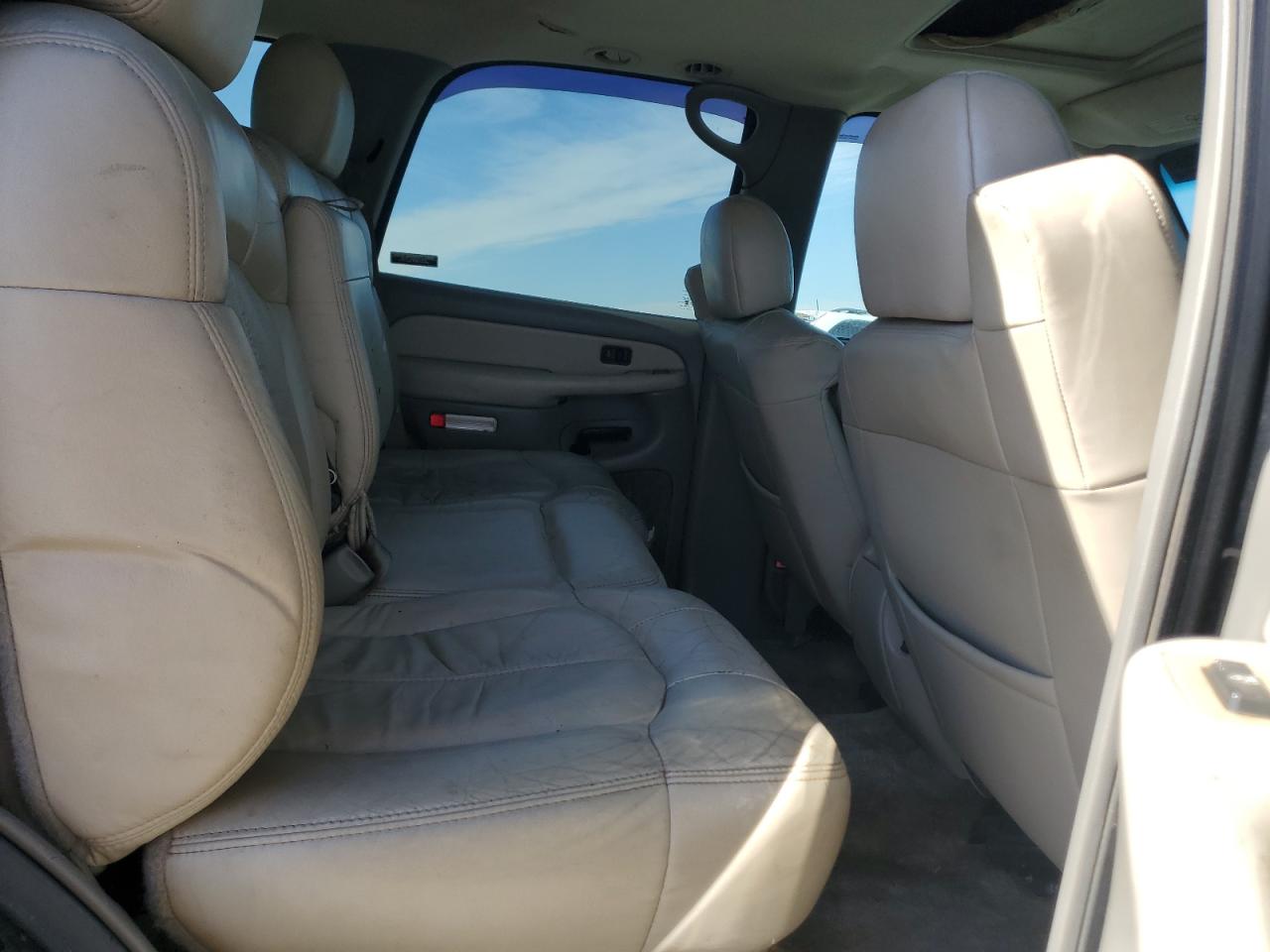 2000 Chevrolet Tahoe K1500 VIN: 1GNEK13T2YJ189551 Lot: 91578565