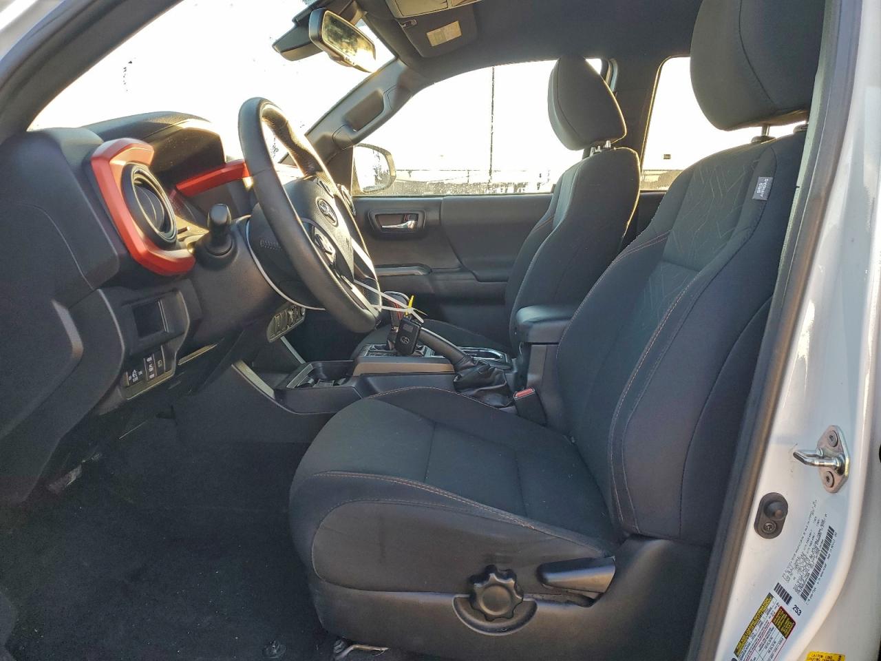 2019 Toyota Tacoma Double Cab VIN: 3TMCZ5AN2KM246588 Lot: 92739135