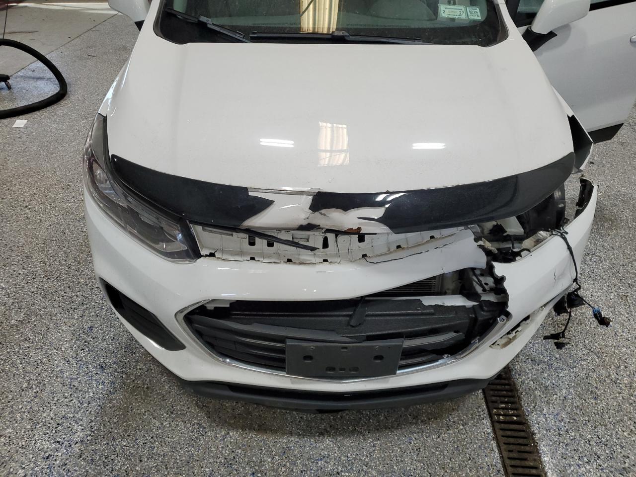 2017 Chevrolet Trax Ls VIN: 3GNCJKSB0HL195012 Lot: 93343425