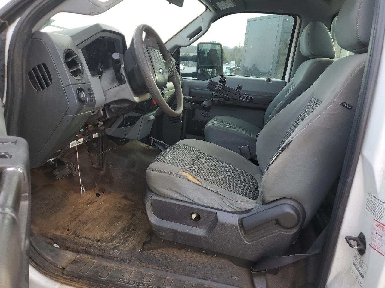 2011 Ford F450 Utility / Service Truck VIN: 1FDUF4GY2BEC25976 Lot: 93049825