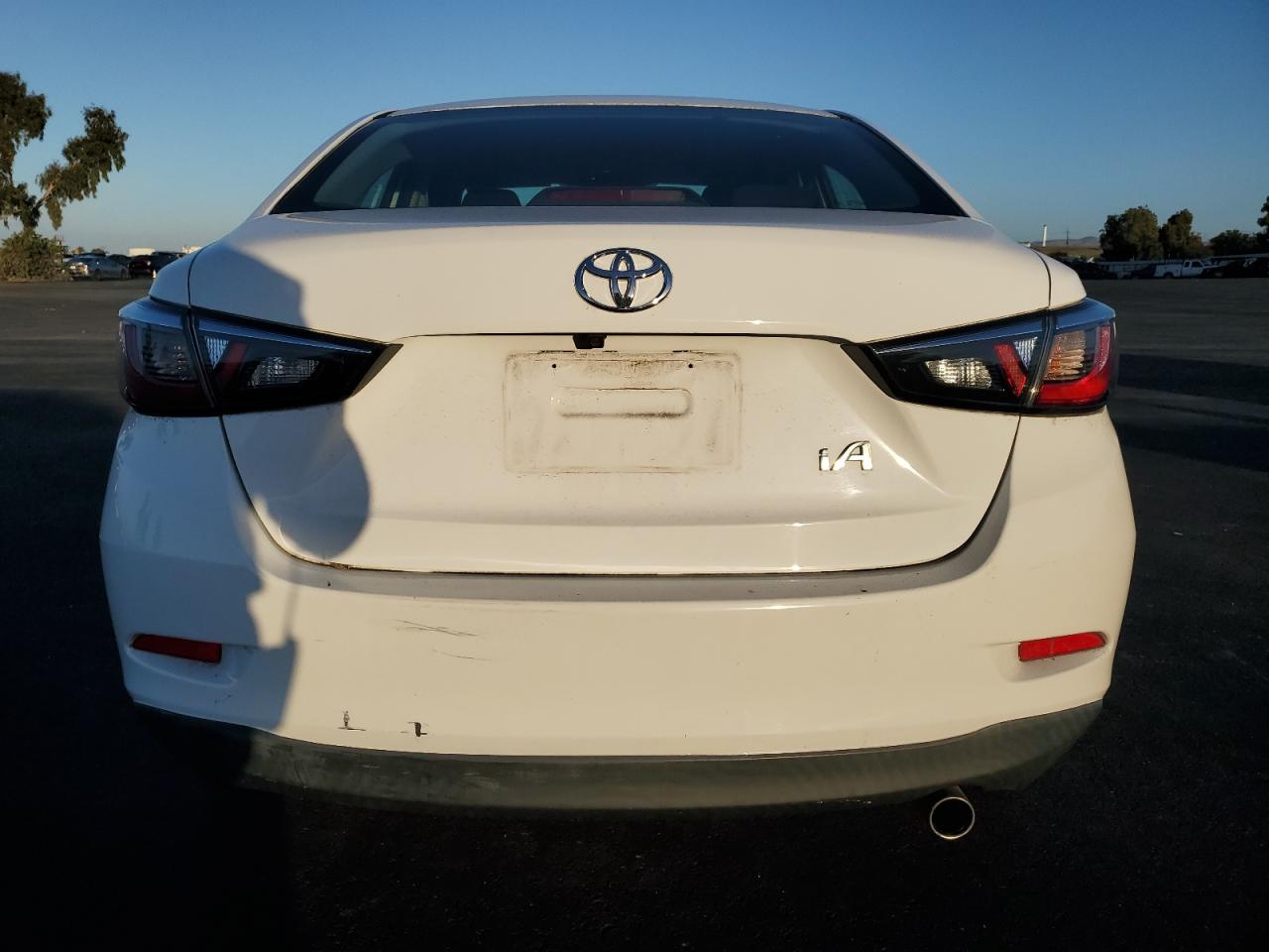 2017 Toyota Yaris Ia VIN: 3MYDLBYV0HY147006 Lot: 91608235