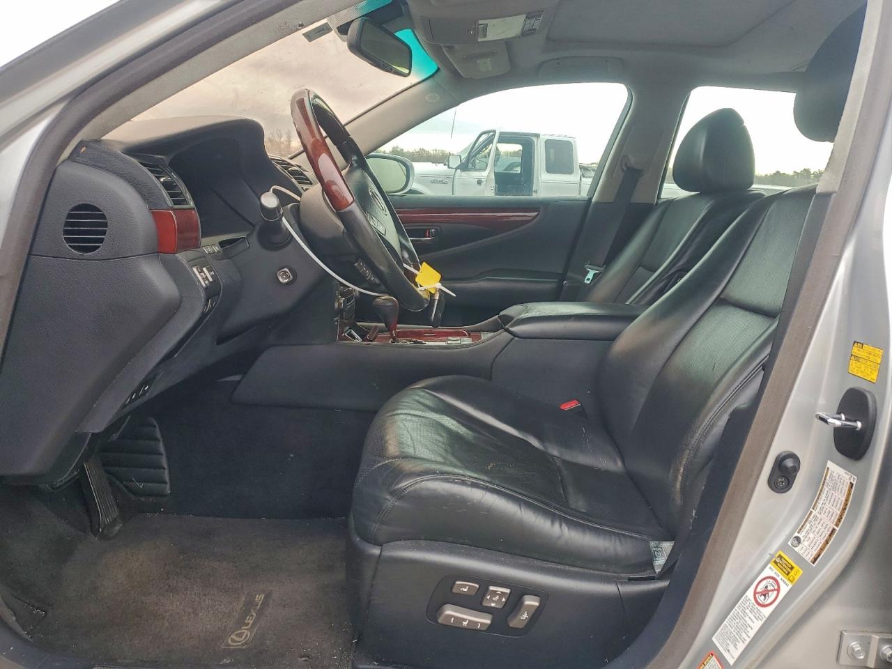 2007 Lexus Ls 460L VIN: JTHGL46F87505317 Lot: 94317095