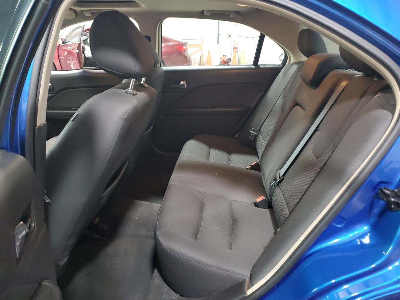 2011 Ford Fusion Se VIN: 3FAHP0HA2BR183535 Lot: 93053325