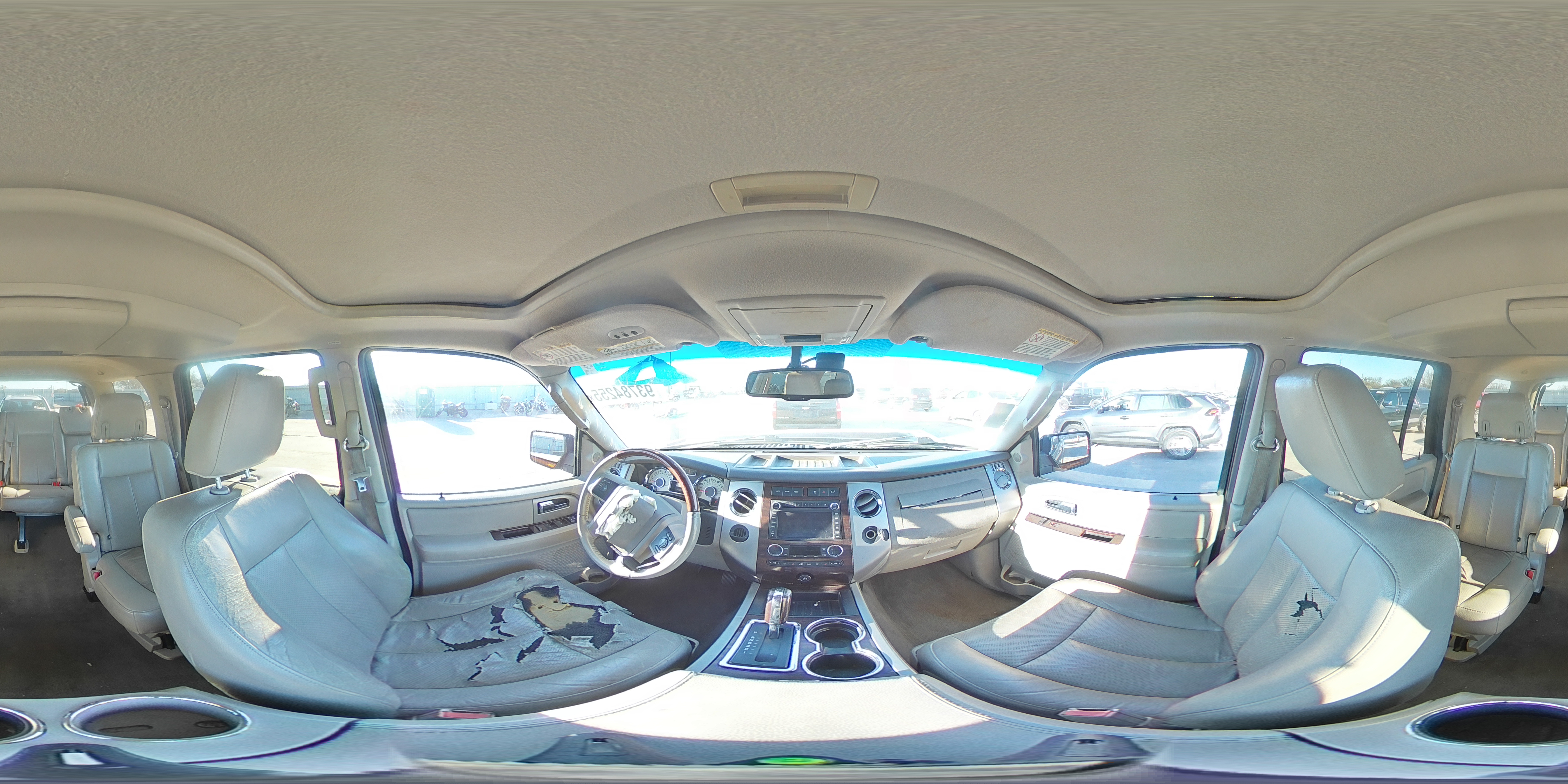 2010 Ford Expedition Limited VIN: 1FMJU1K56AEA88530 Lot: 93784255