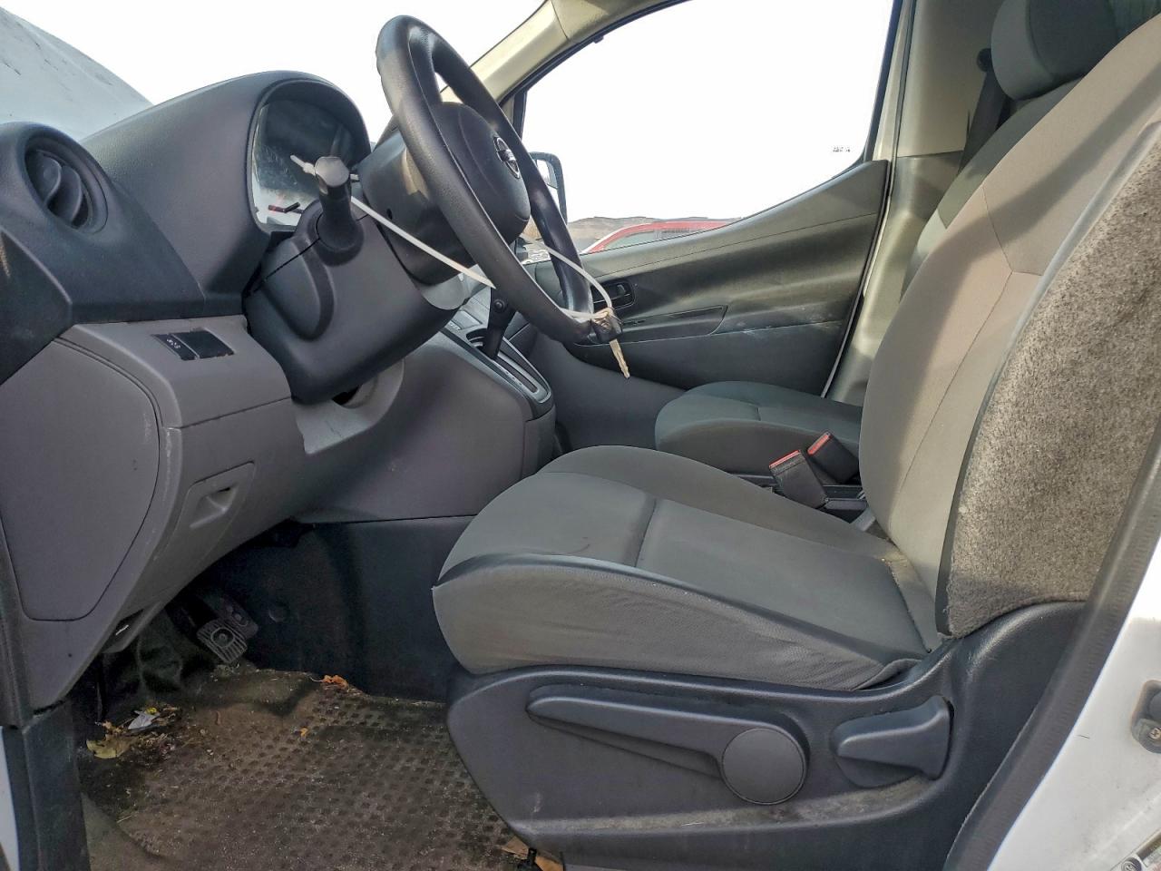 2017 Nissan Nv200 2.5S VIN: 3N6CM0KN5HK699301 Lot: 93531005