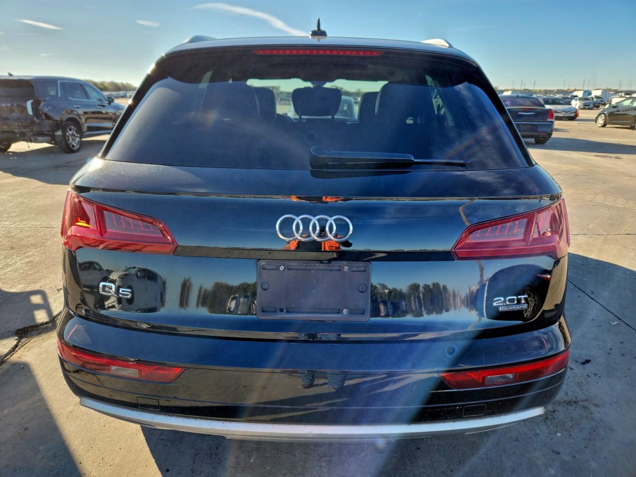 2018 Audi Q5 Premium VIN: WA1ANAFY5J2014078 Lot: 92758375