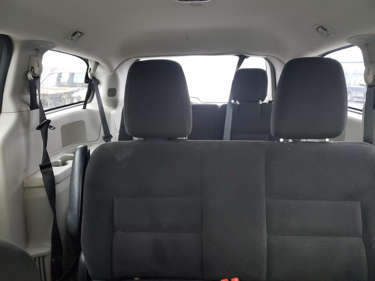 2017 Dodge Grand Caravan Se VIN: 2C4RDGBG5HR641645 Lot: 92926625