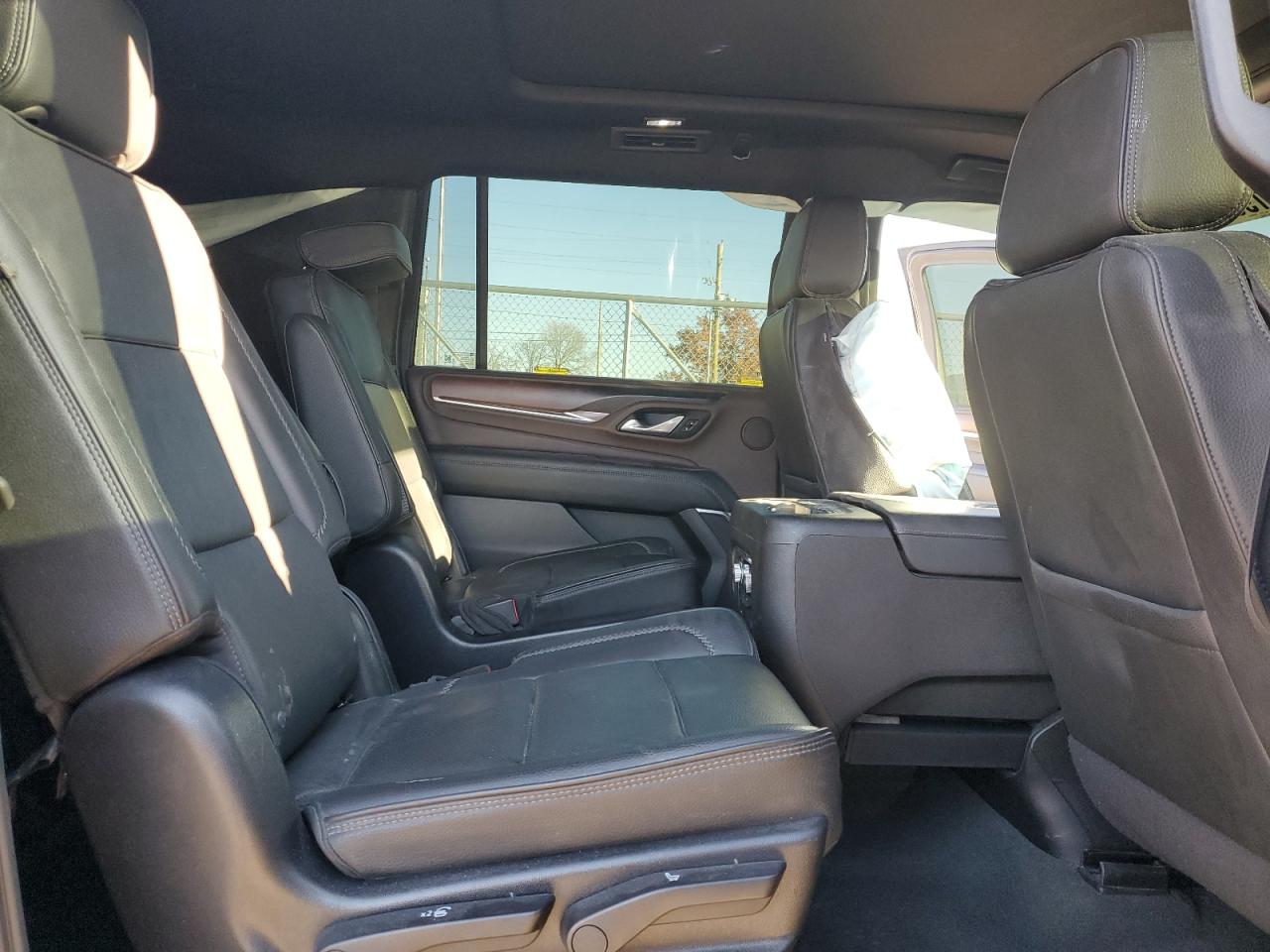 2022 GMC Yukon Xl Denali VIN: 1GKS2JKL9NR249002 Lot: 92361965