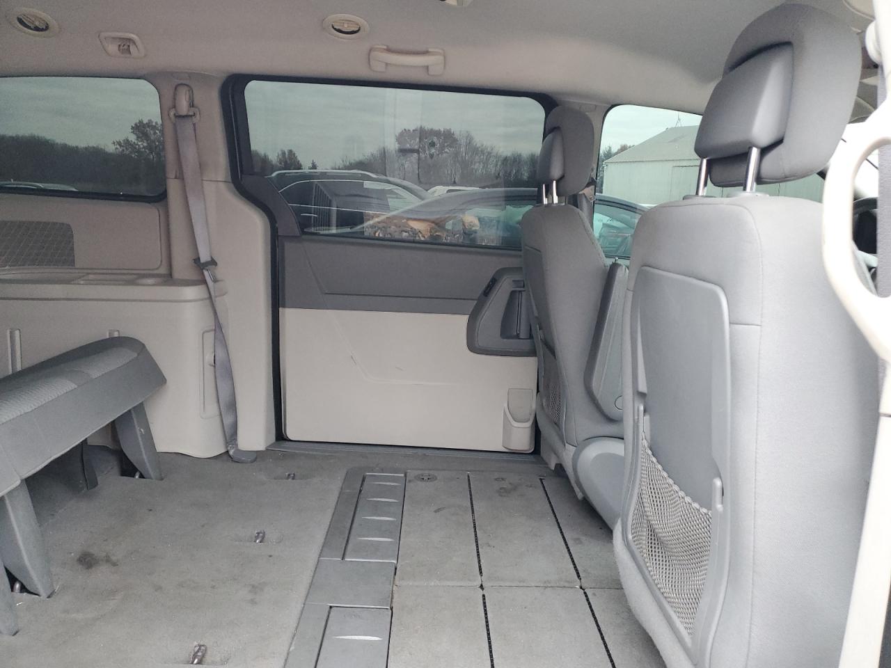 2010 Dodge Grand Caravan Hero VIN: 2D4RN3D18AR349897 Lot: 92190205