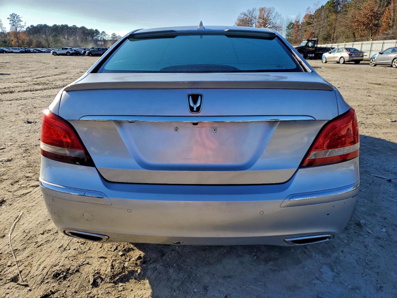 2011 Hyundai Equus Signature VIN: KMHGH4JFXBU036383 Lot: 94453605