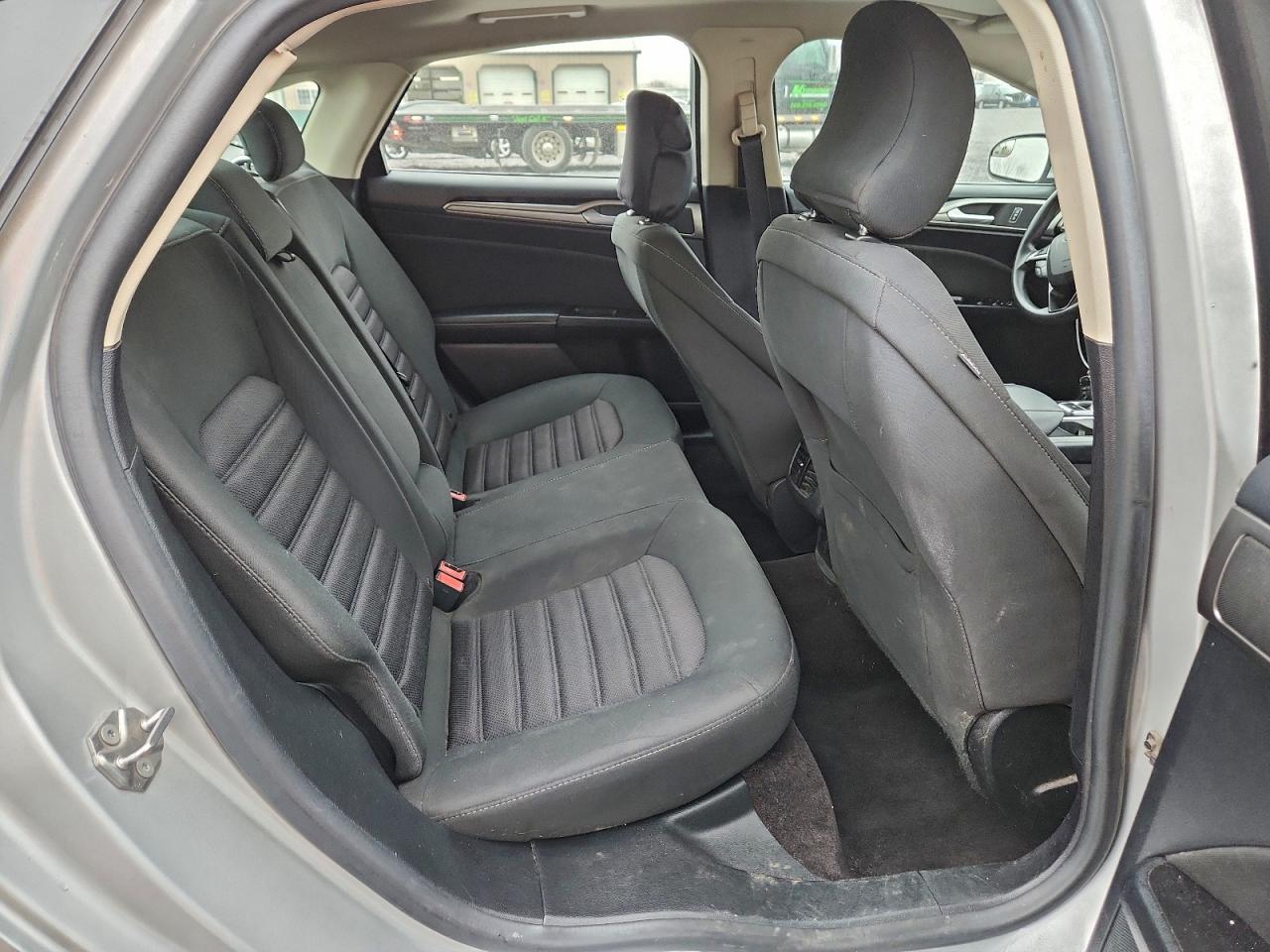 2017 Ford Fusion Se VIN: 3FA6P0H76HR125481 Lot: 94333035