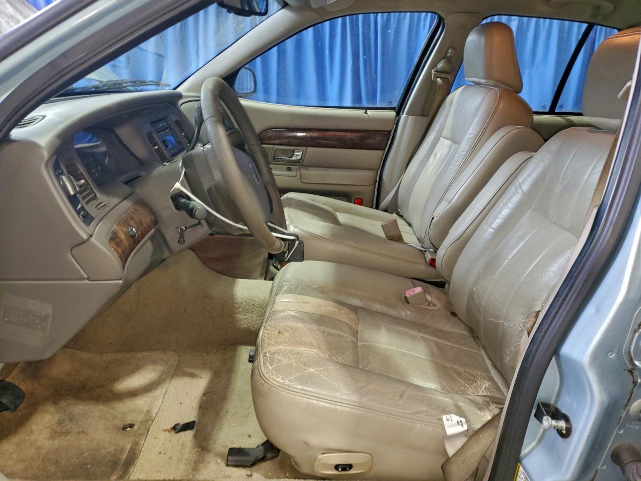 2010 Mercury Grand Marquis Ls VIN: 2MEBM7FV2AX627292 Lot: 94689235