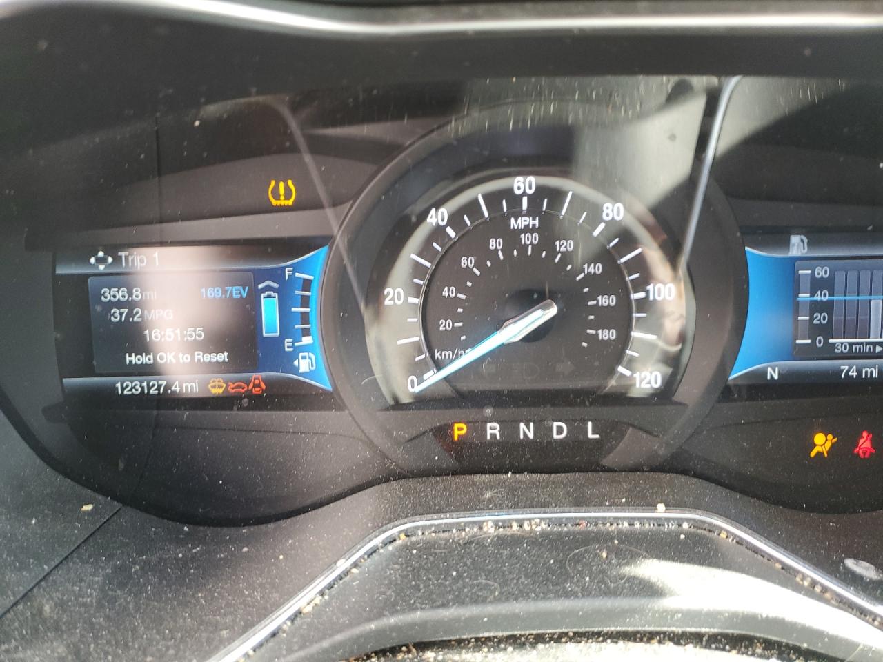 2015 Ford Fusion Se Hybrid VIN: 3FA6P0LUXFR158154 Lot: 91124295