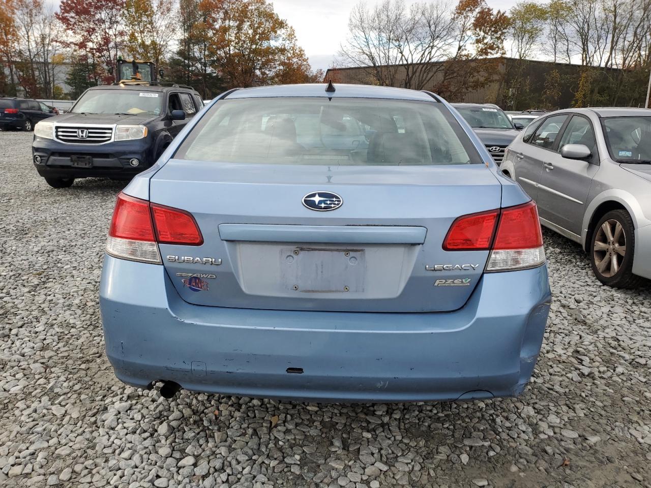 2011 Subaru Legacy 2.5I Limited VIN: 4S3BMBK69B3211841 Lot: 90490755