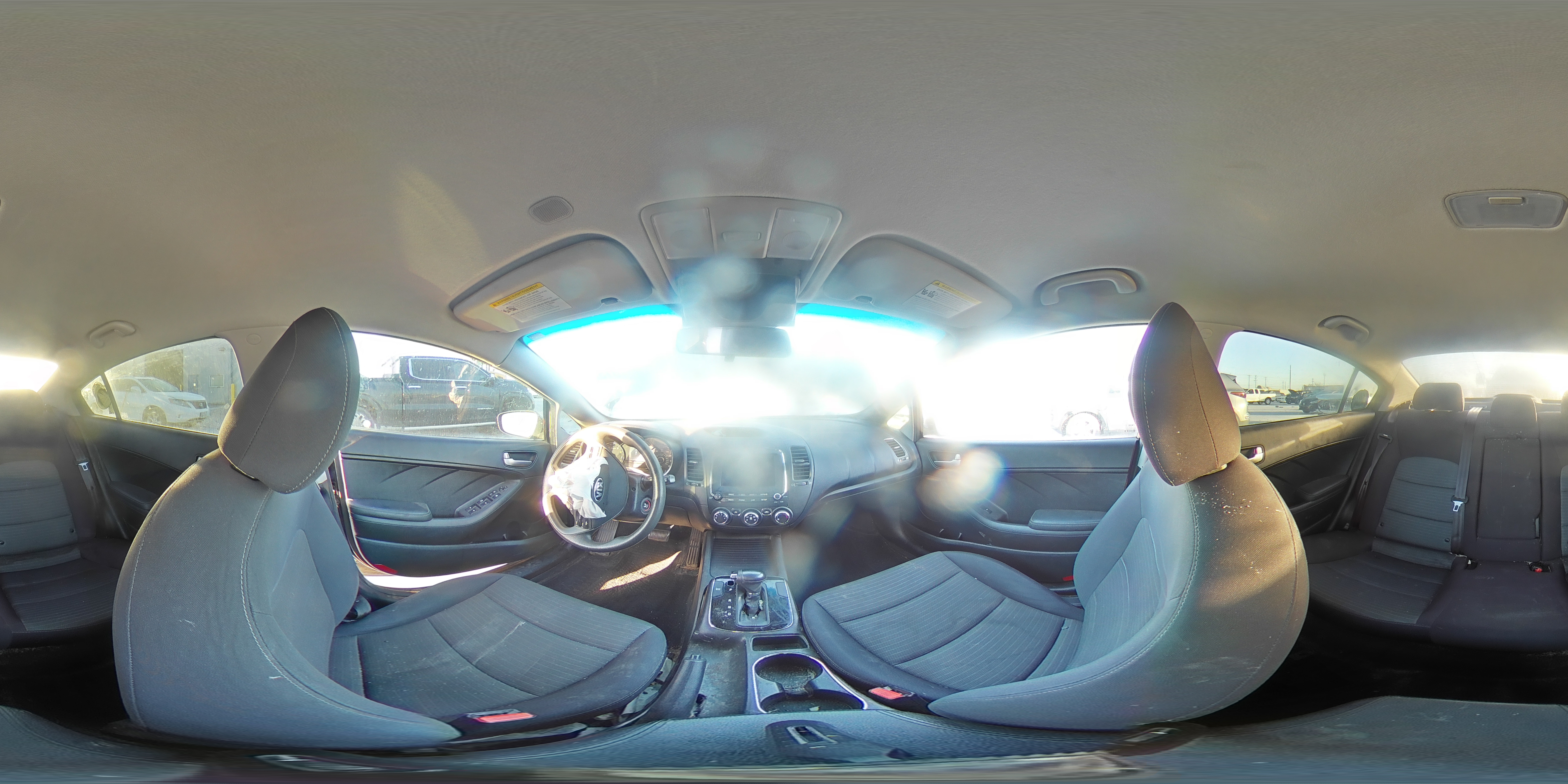 2018 Kia Forte Lx VIN: 3KPFL4A74JE250466 Lot: 92057015