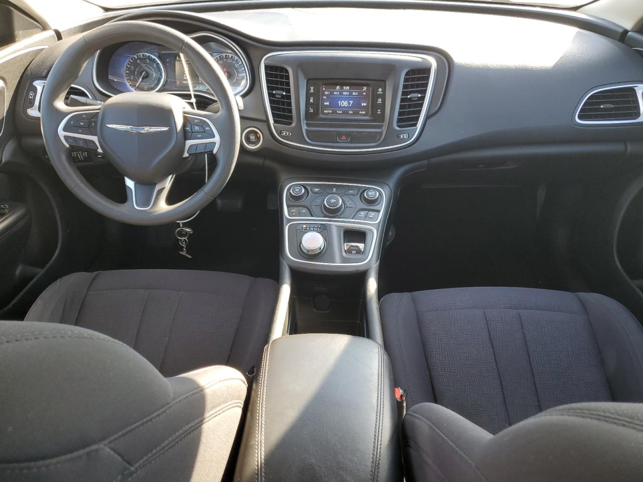 2015 Chrysler 200 Limited VIN: 1C3CCCAB6FN576293 Lot: 93076095