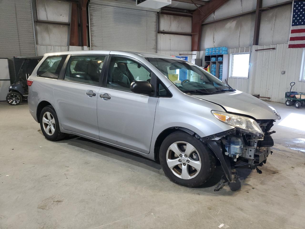 2017 Toyota Sienna VIN: 5TDZZ3DC4HS770892 Lot: 93557115