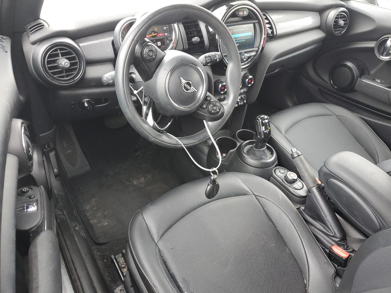 2021 Mini Cooper VIN: WMWXR3C0XM2N50699 Lot: 92887855