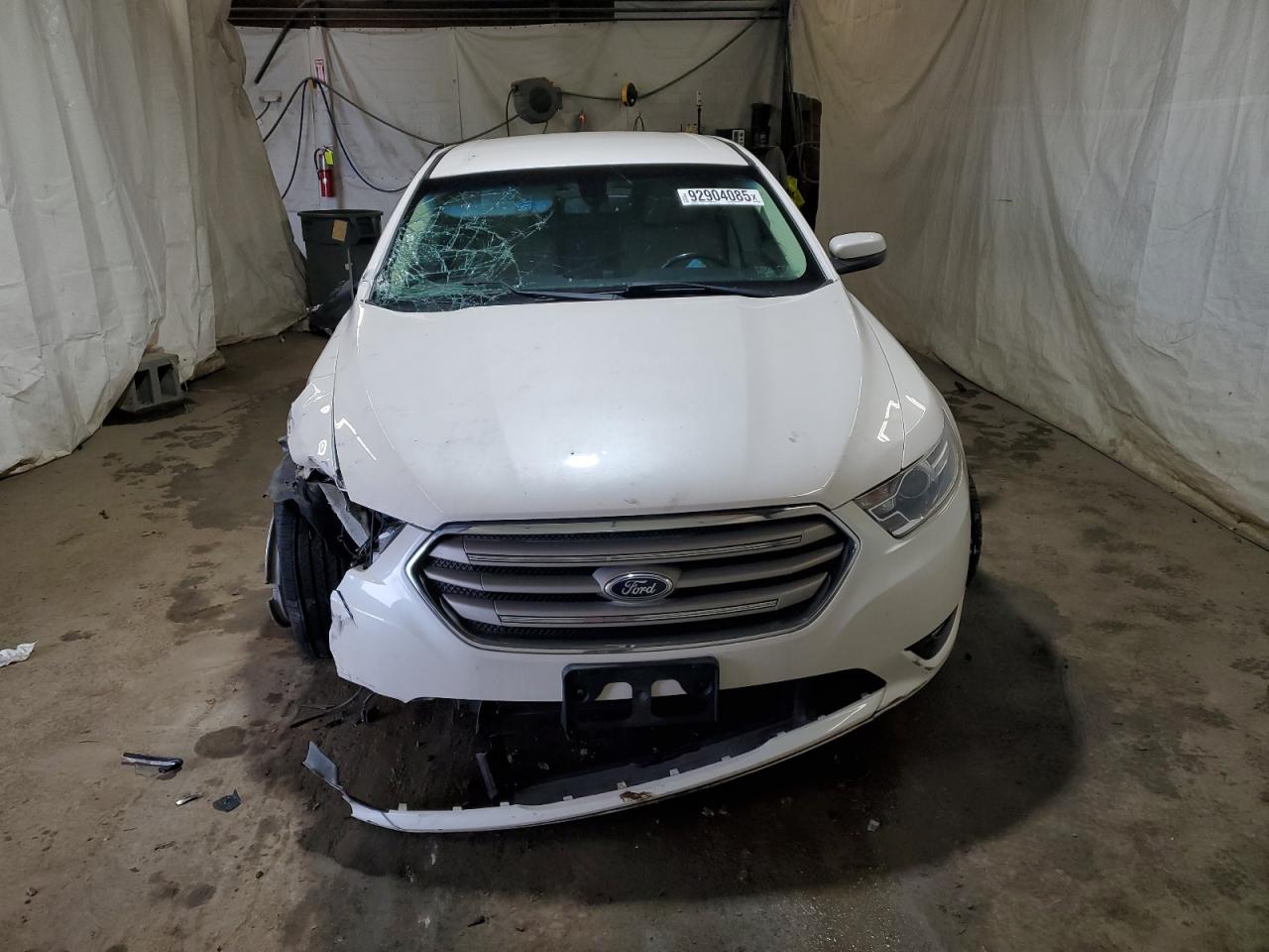 2016 Ford Taurus Sel VIN: 1FAHP2H87GG117280 Lot: 92904085