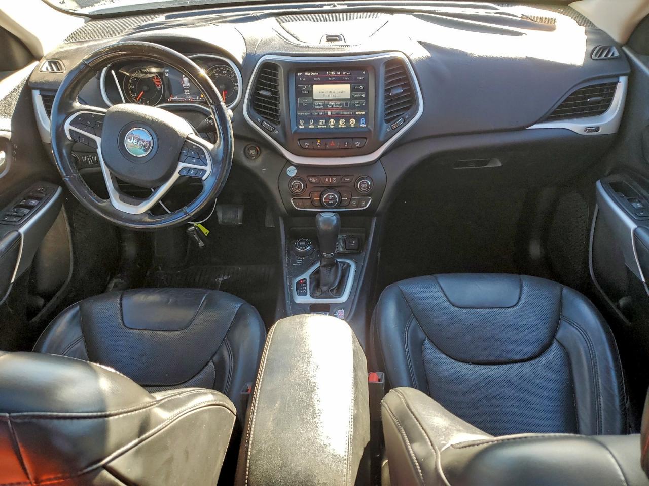 2018 Jeep Cherokee Overland VIN: 1C4PJMJX0JD543504 Lot: 94303535