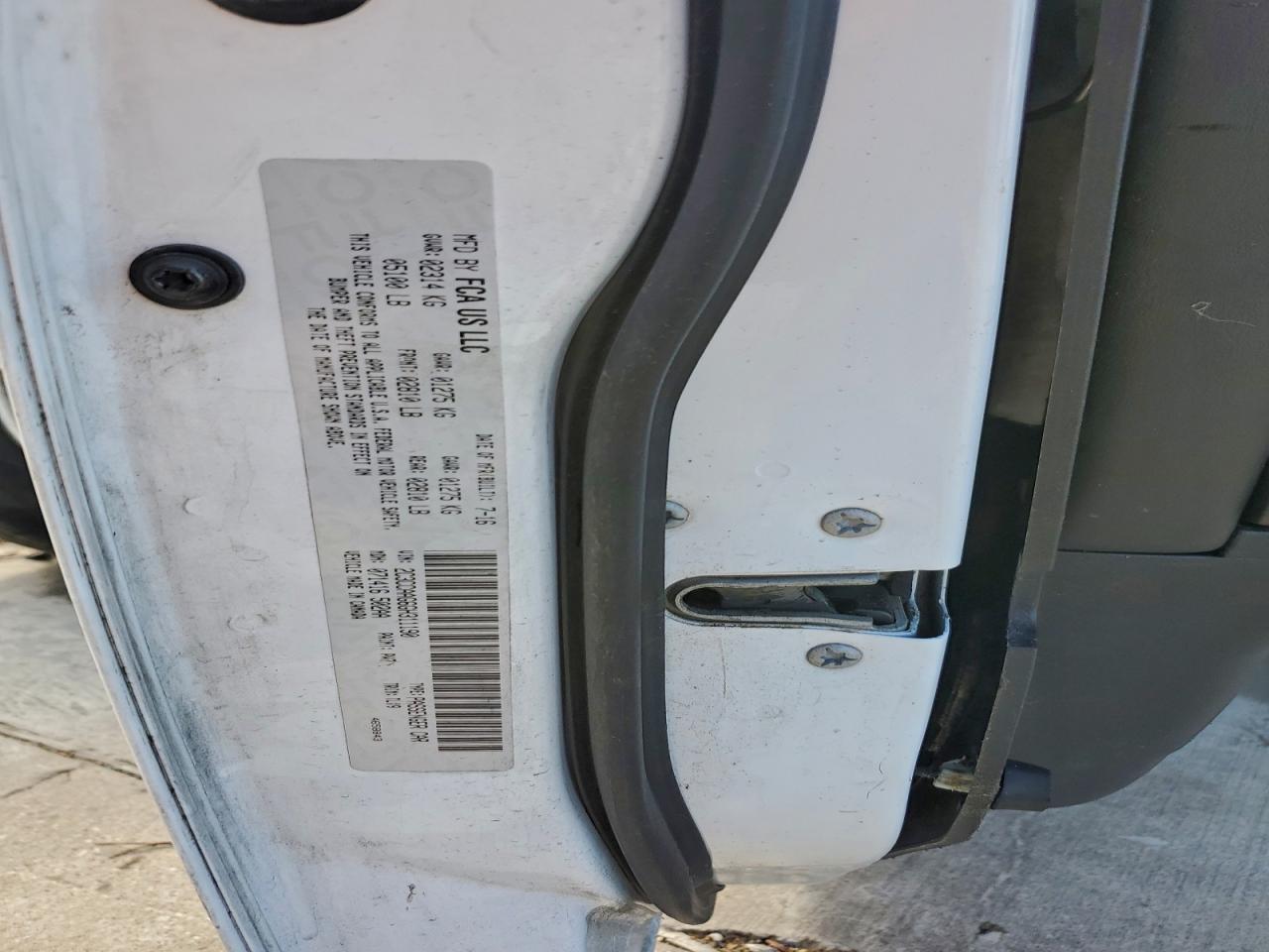 2016 Chrysler 300 Limited VIN: 2C3CCAAG6GH311190 Lot: 93644775