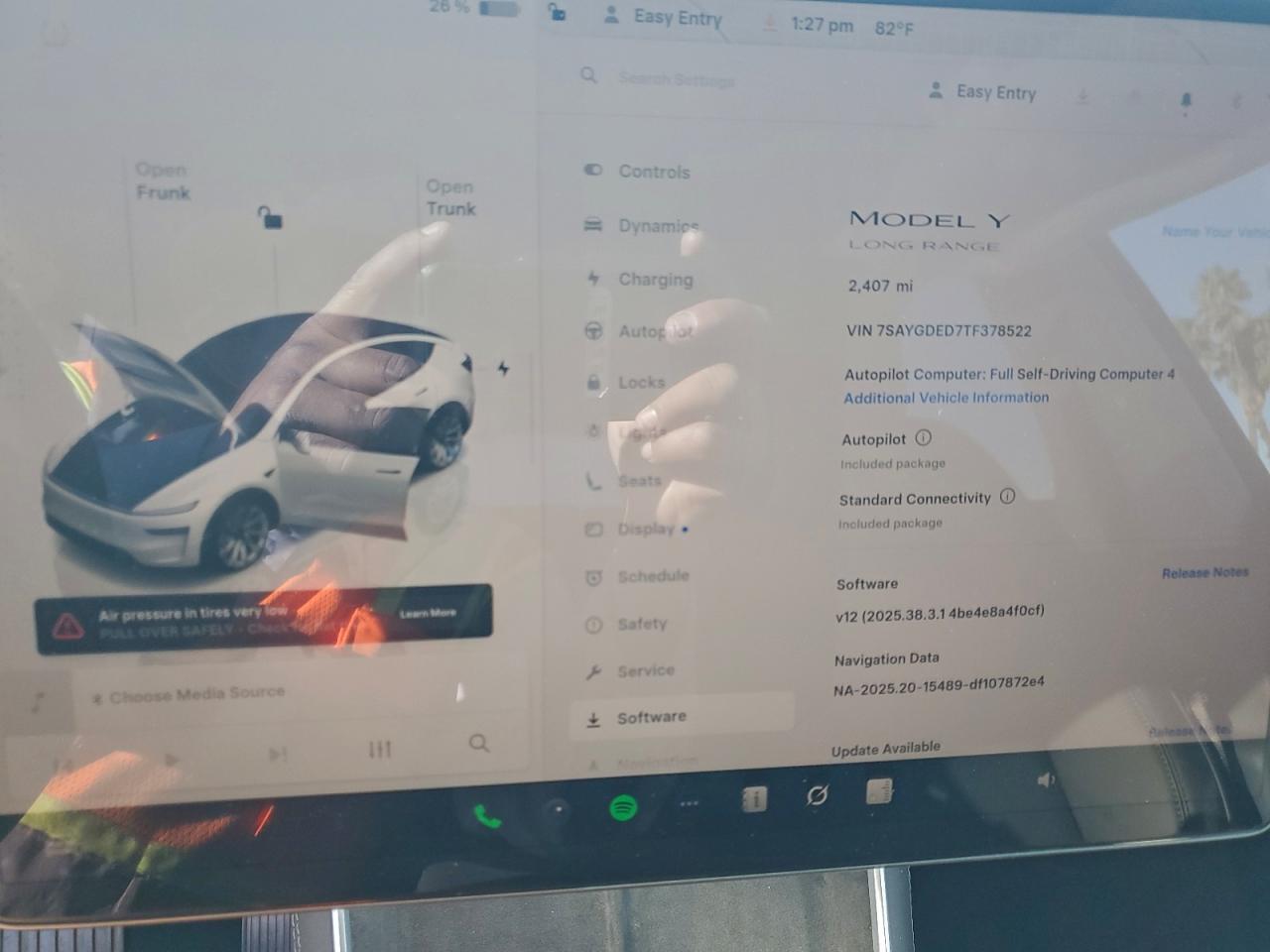 2026 Tesla Model Y VIN: 7SAYGDED7TF378522 Lot: 94409385