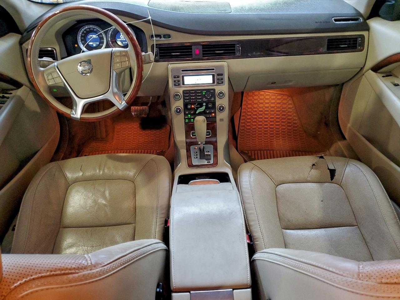 2011 Volvo Xc70 T6 VIN: YV4902BZ1B1106157 Lot: 94355695