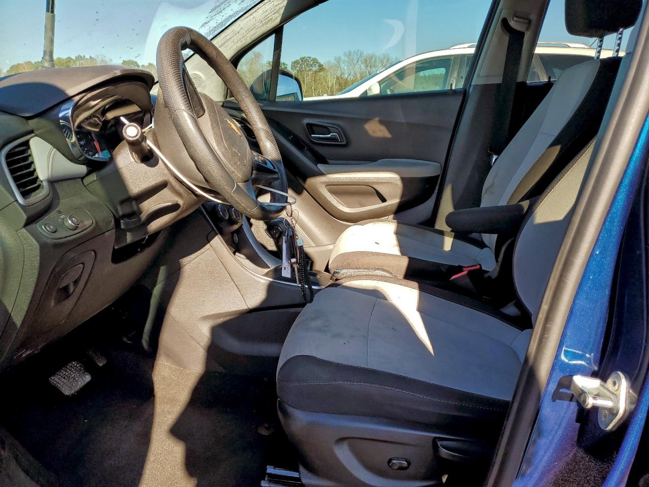 2019 Chevrolet Trax 1Lt VIN: 3GNCJLSB1KL256574 Lot: 93284355