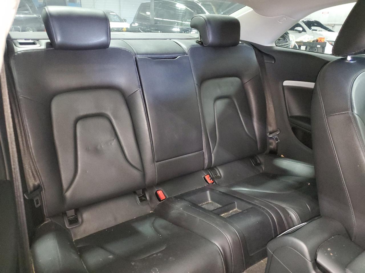 2010 Audi A5 Premium VIN: WAUCFAFR1AA004249 Lot: 91025475