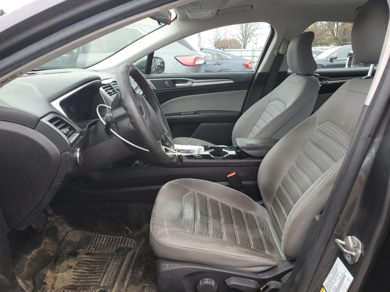 2016 Ford Fusion S VIN: 3FA6P0G75GR313134 Lot: 92857215