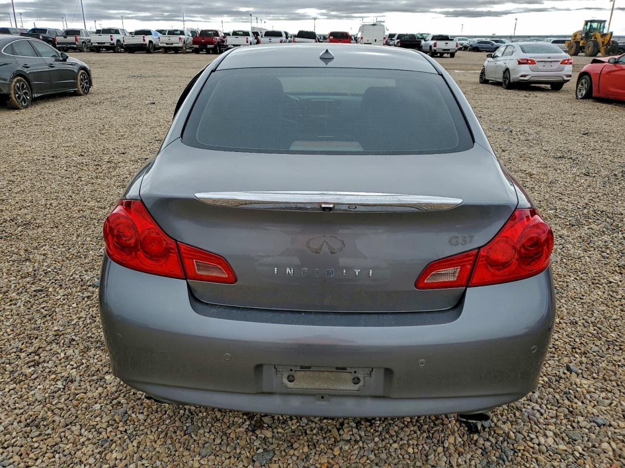 2011 Infiniti G37 Base VIN: JN1CV6AP1BM506271 Lot: 92755185